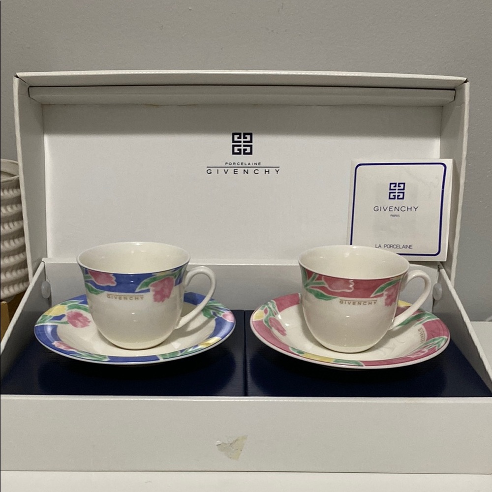 Givenchy Floral Porcelain Tea Cup Set - Multicolor